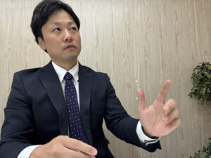 弁護士インタビュー